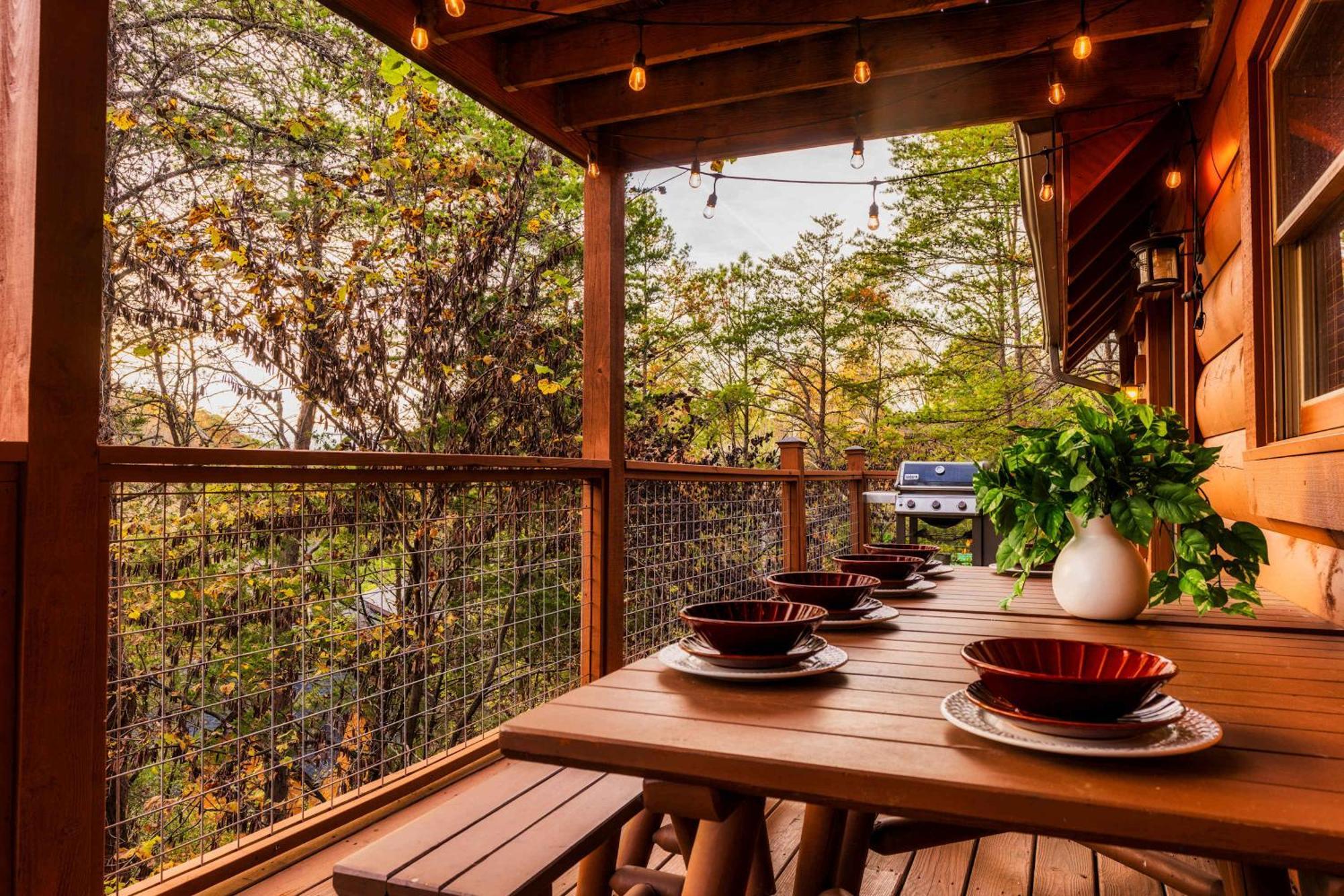 Family Haven By Dollywood - Hot Tub - Game Pigeon Forge