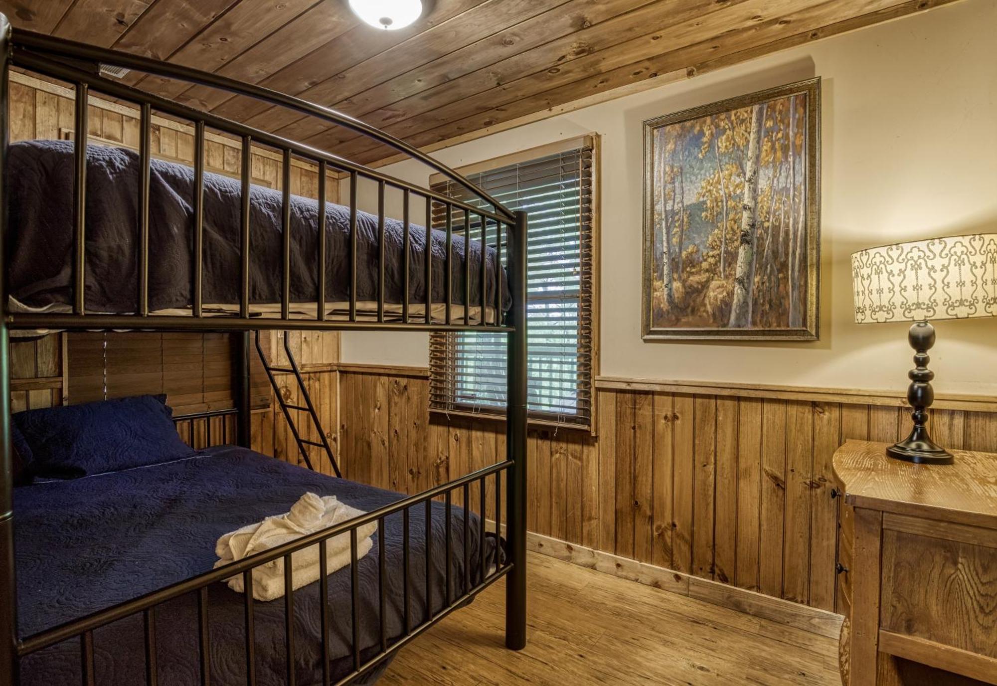 Chalet Mountain Side *