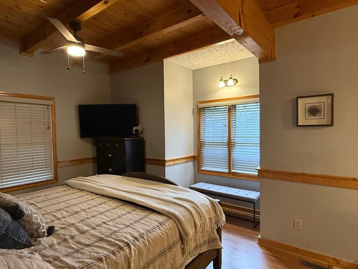Holiday home Smoky Peak Retreat