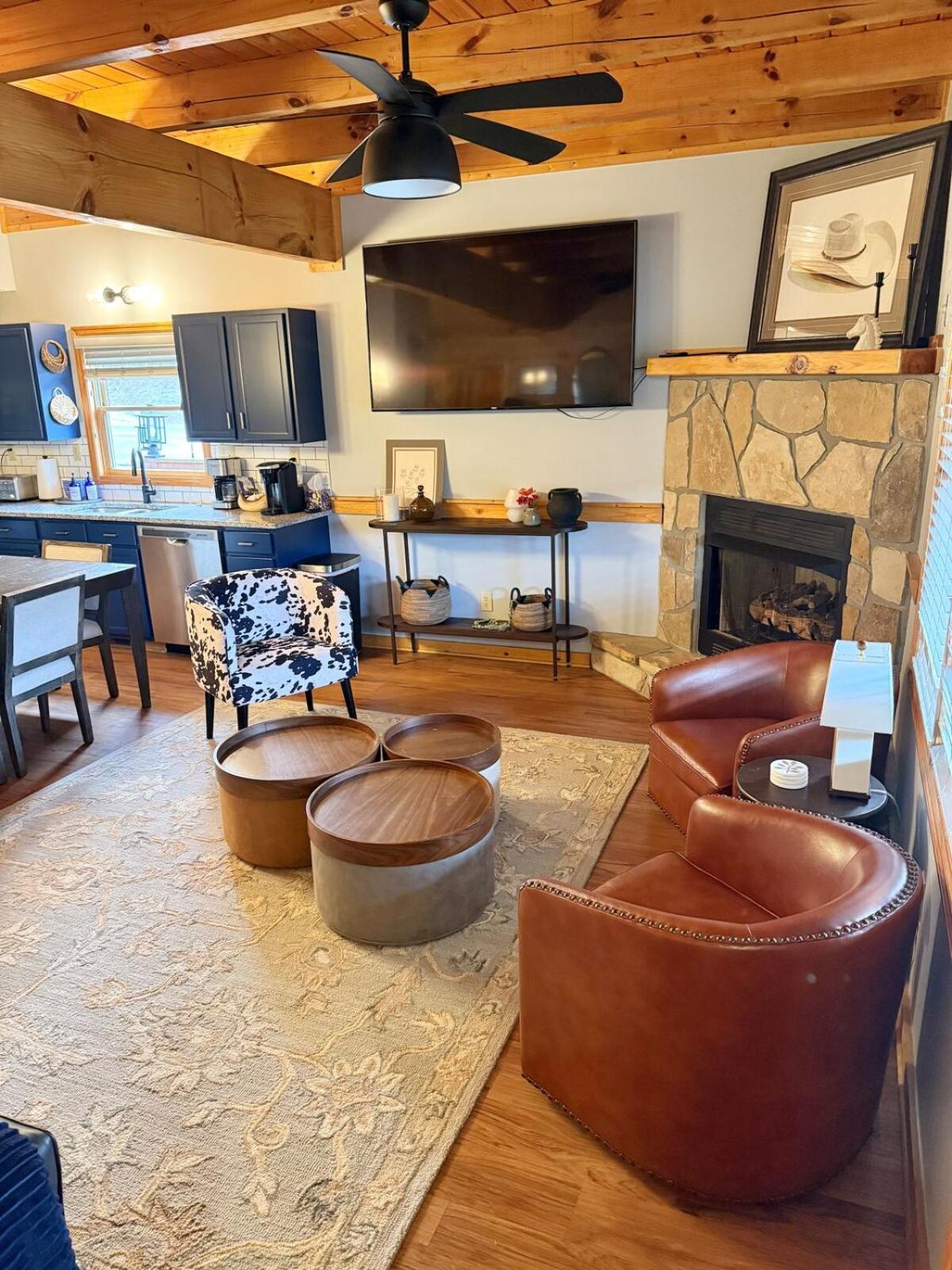 Smoky Peak Retreat Holiday home Pigeon Forge