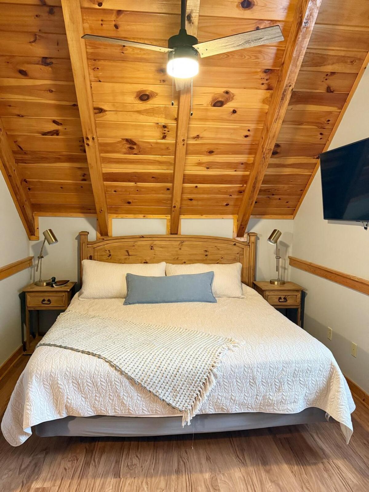 Smoky Peak Retreat Holiday home Pigeon Forge