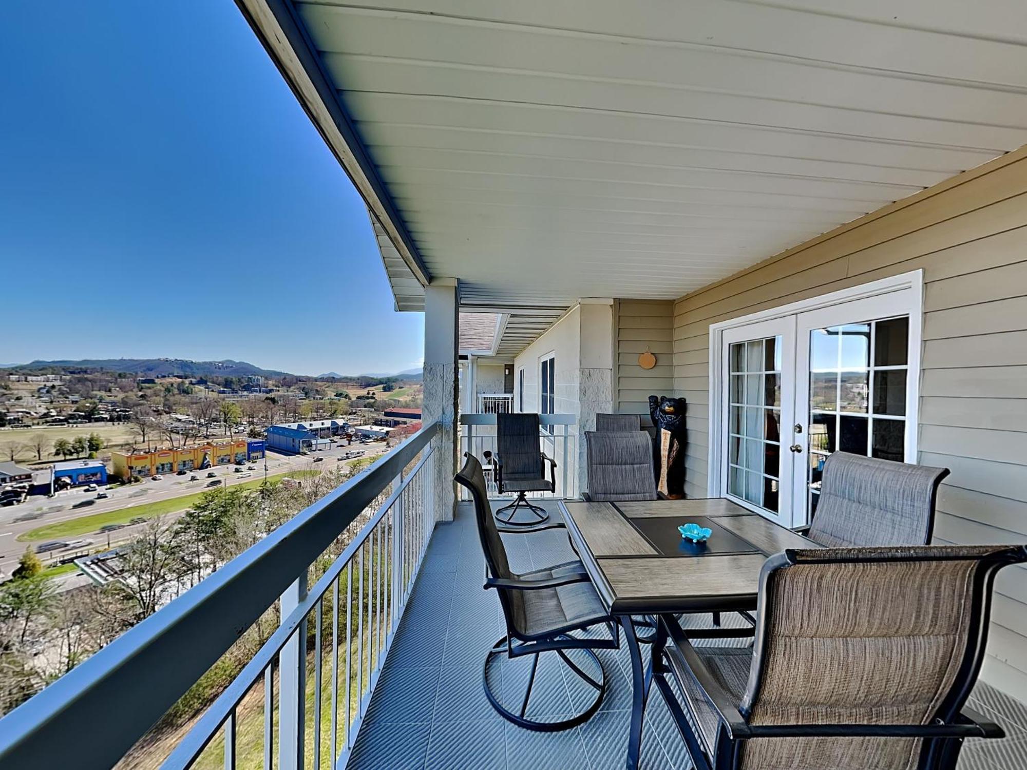 O The Pines Whispering Pines 253