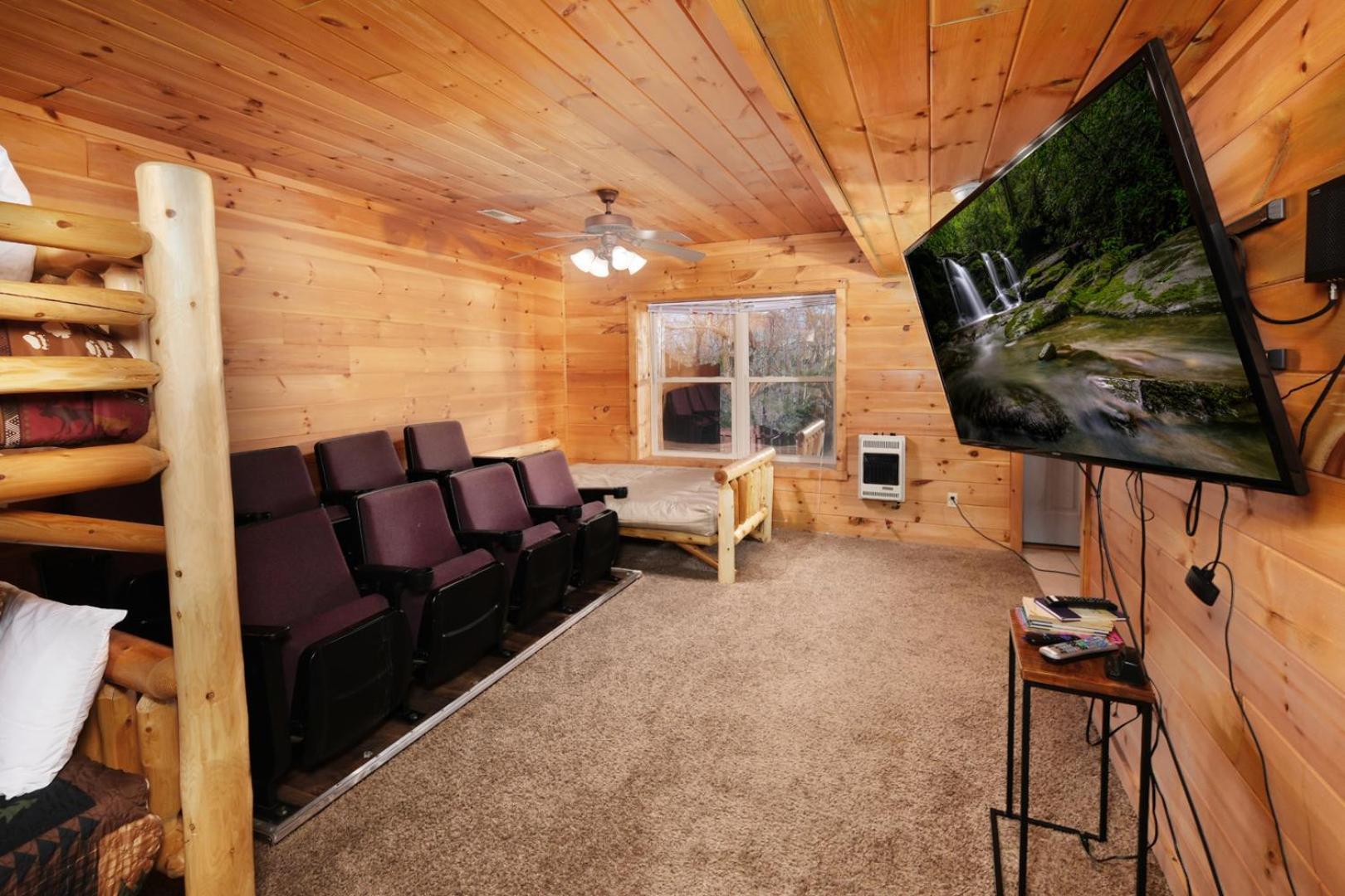 5br Sleeps 20 Putt Putt Gameroom Hot Tub Free Attraction Tickets Holiday home