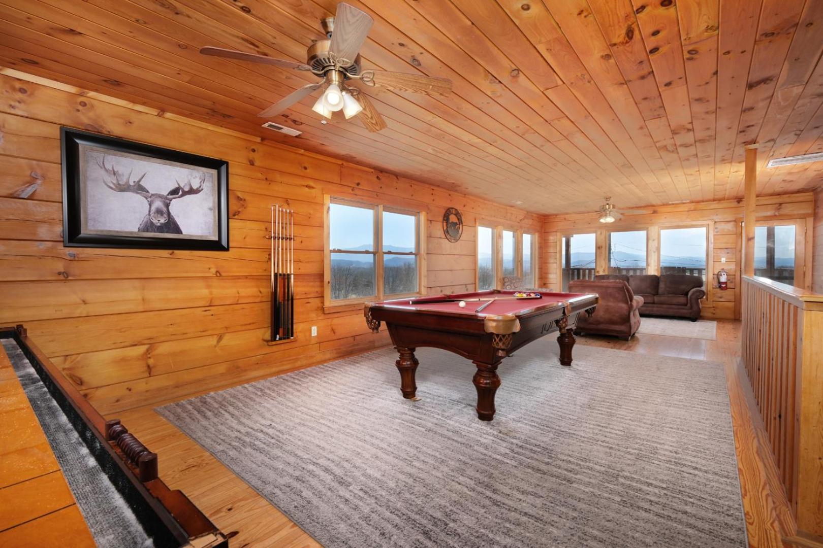 5br Sleeps 20 Putt Putt Gameroom Hot Tub Free Attraction Tickets Holiday home