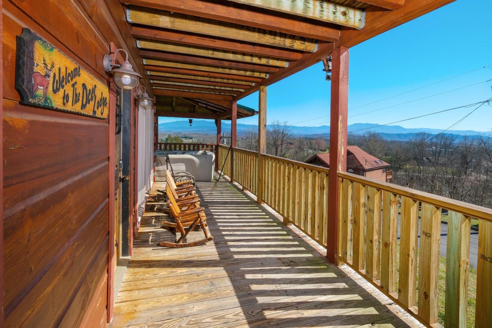 5br Sleeps 20 Putt Putt Gameroom Hot Tub Free Attraction Tickets *