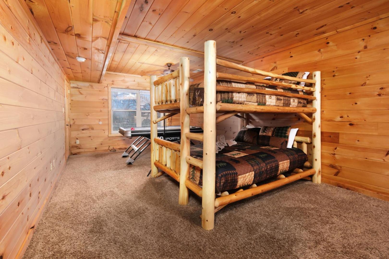 Holiday home 5br Sleeps 20 Putt Putt Gameroom Hot Tub Free Attraction Tickets