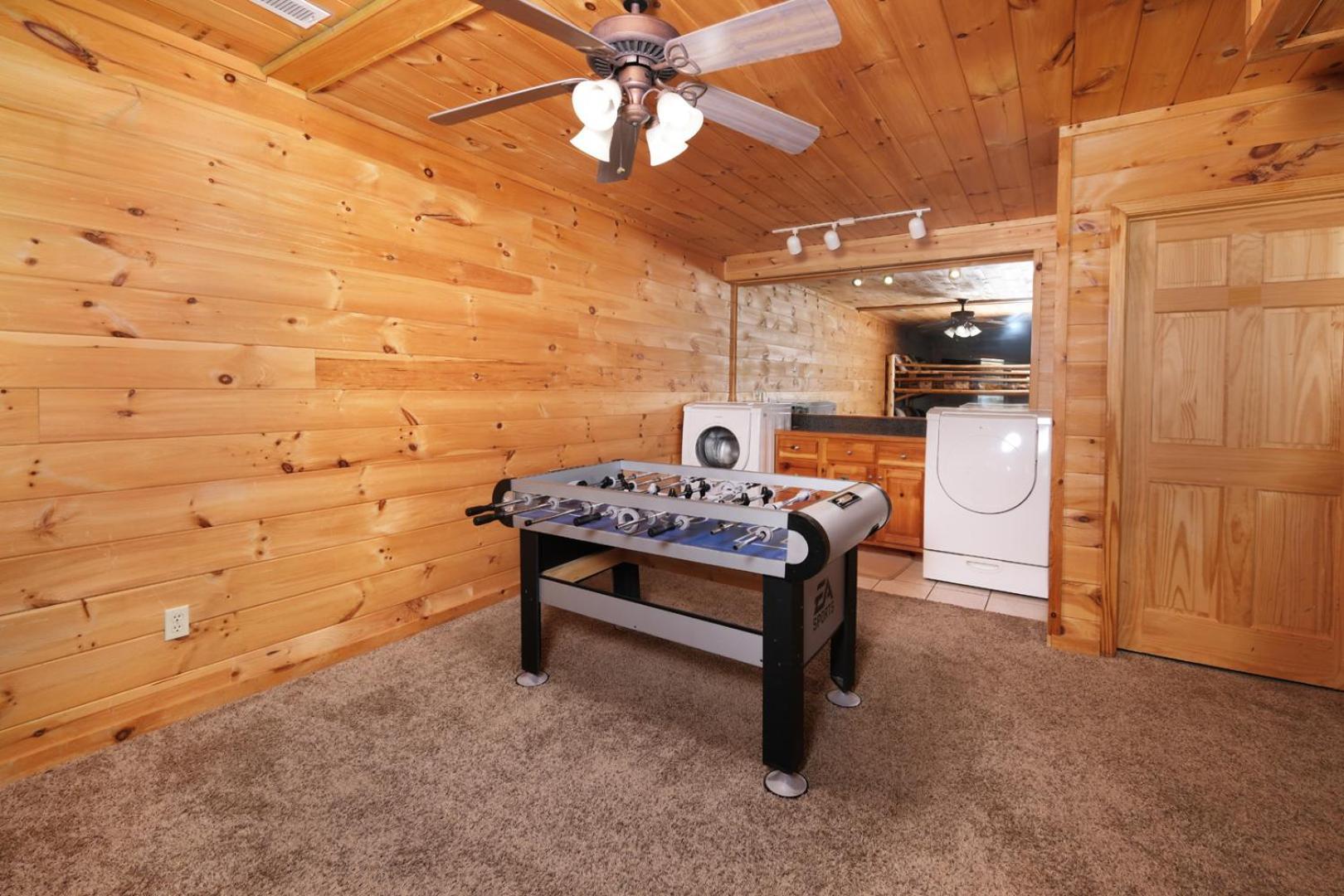 Holiday home 5br Sleeps 20 Putt Putt Gameroom Hot Tub Free Attraction Tickets