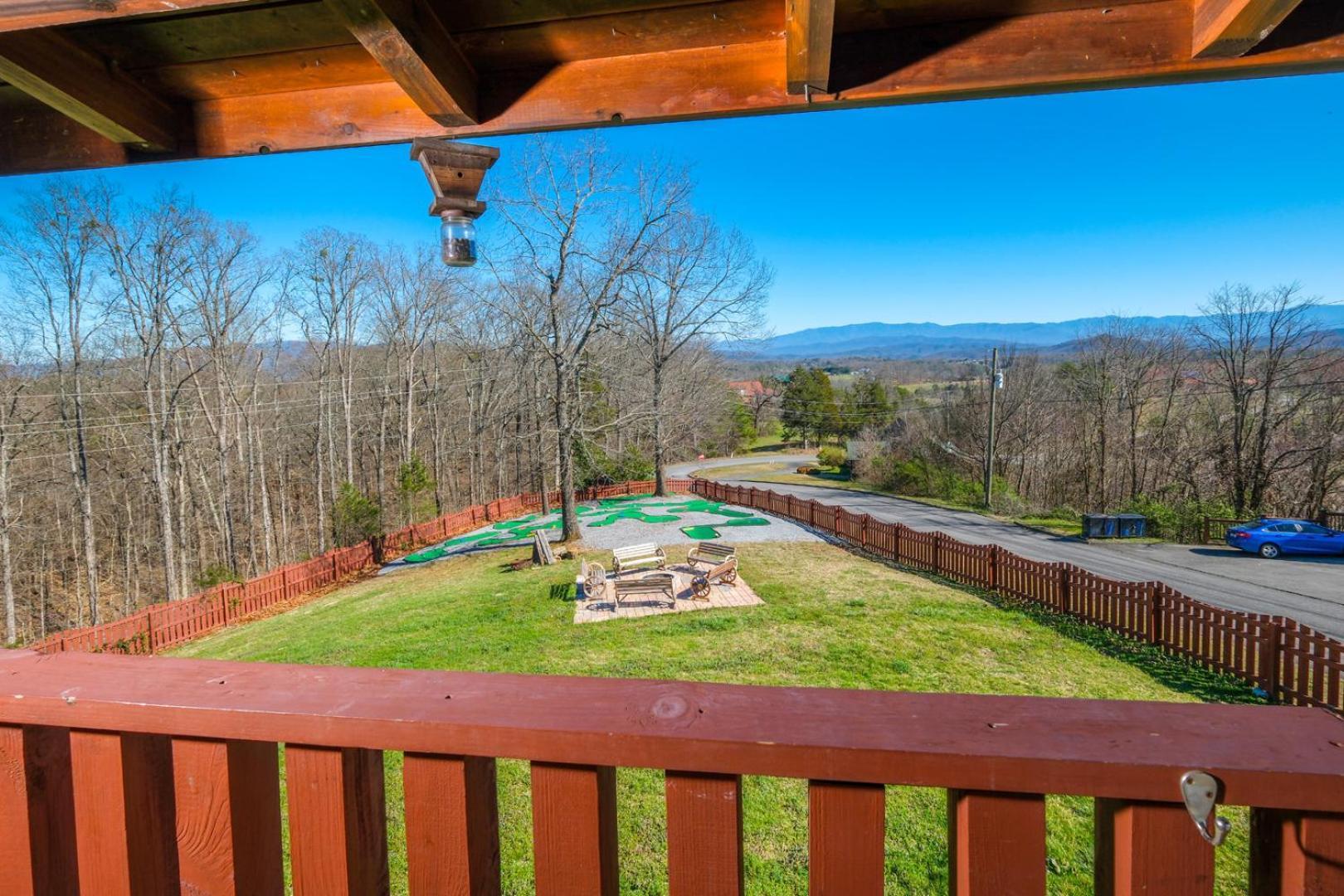 Holiday home 5br Sleeps 20 Putt Putt Gameroom Hot Tub Free Attraction Tickets Pigeon Forge