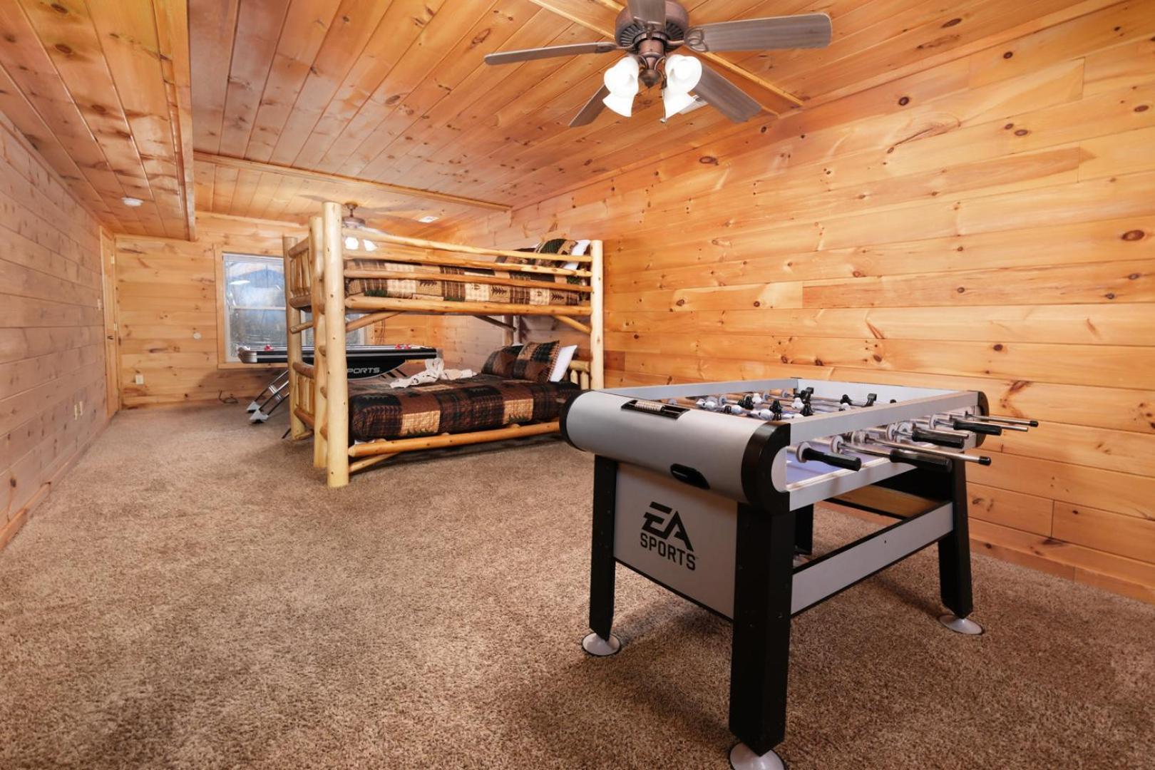 Holiday home 5br Sleeps 20 Putt Putt Gameroom Hot Tub Free Attraction Tickets *