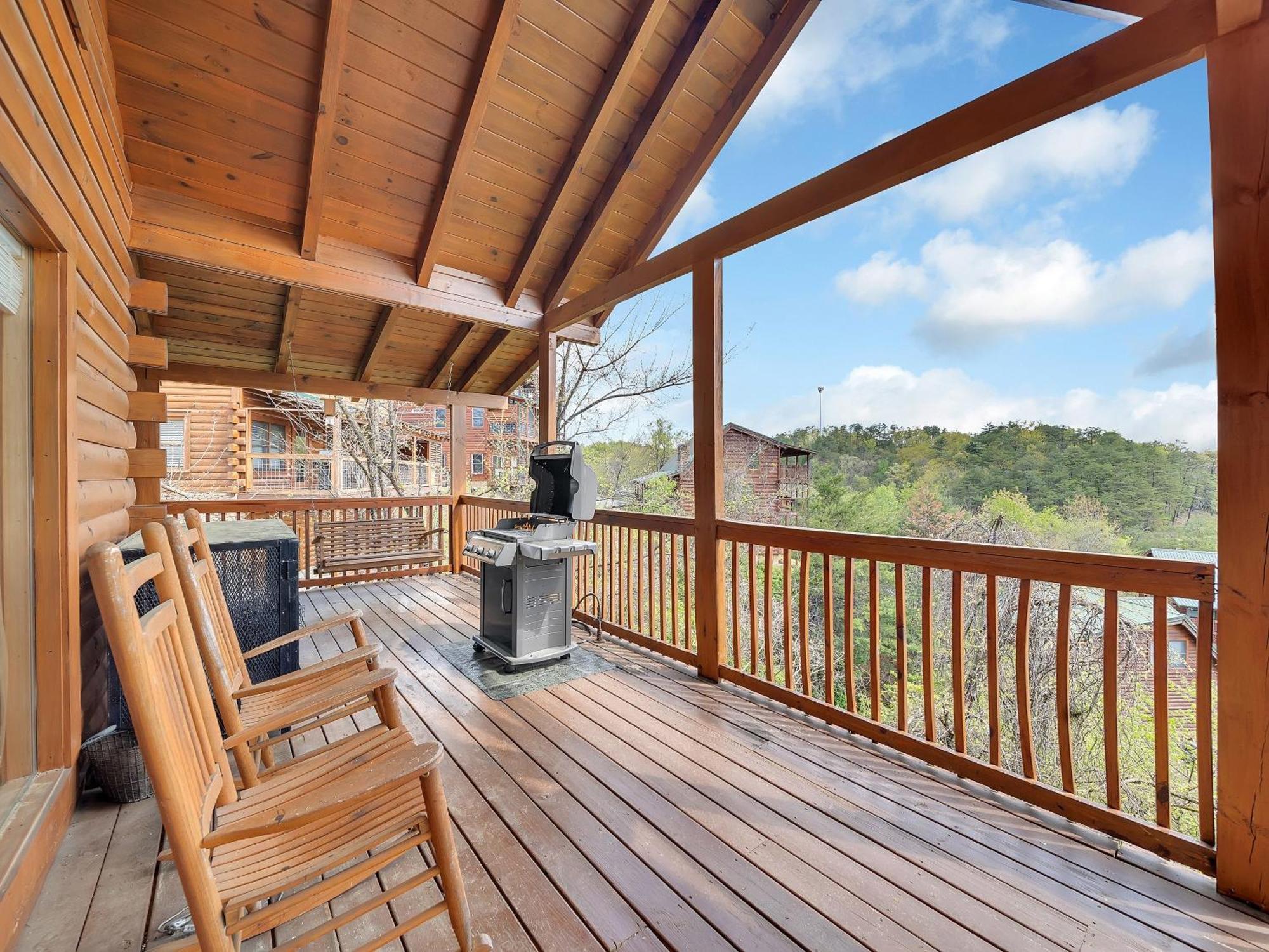 Ern860 - Cozy Bear Overlook Holiday home