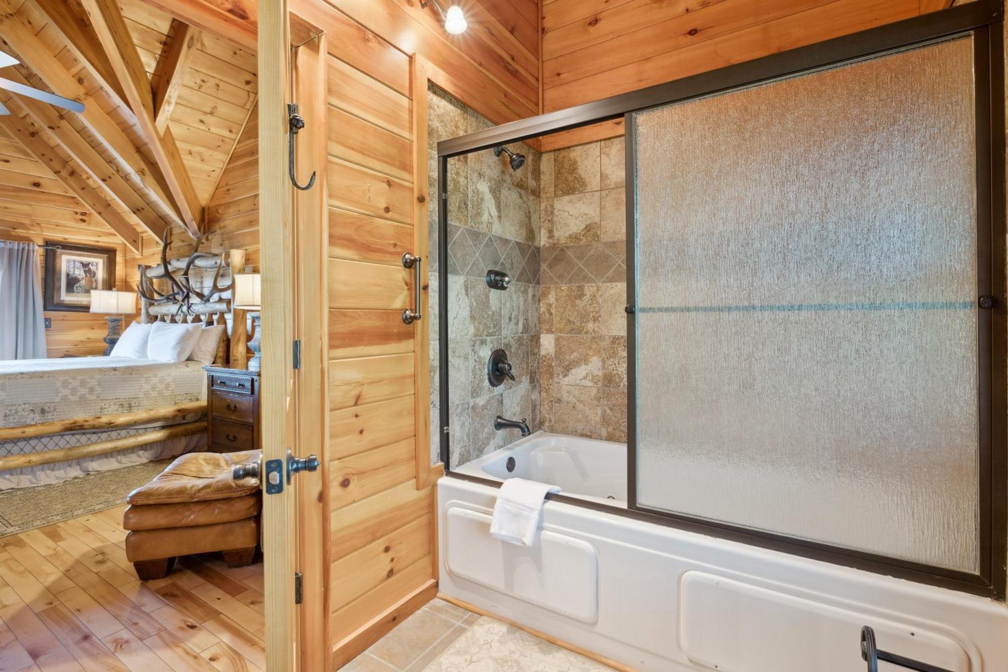Holiday home Experience Comfort And Tranquility At Mooseberry Just Minutes From Attractions *