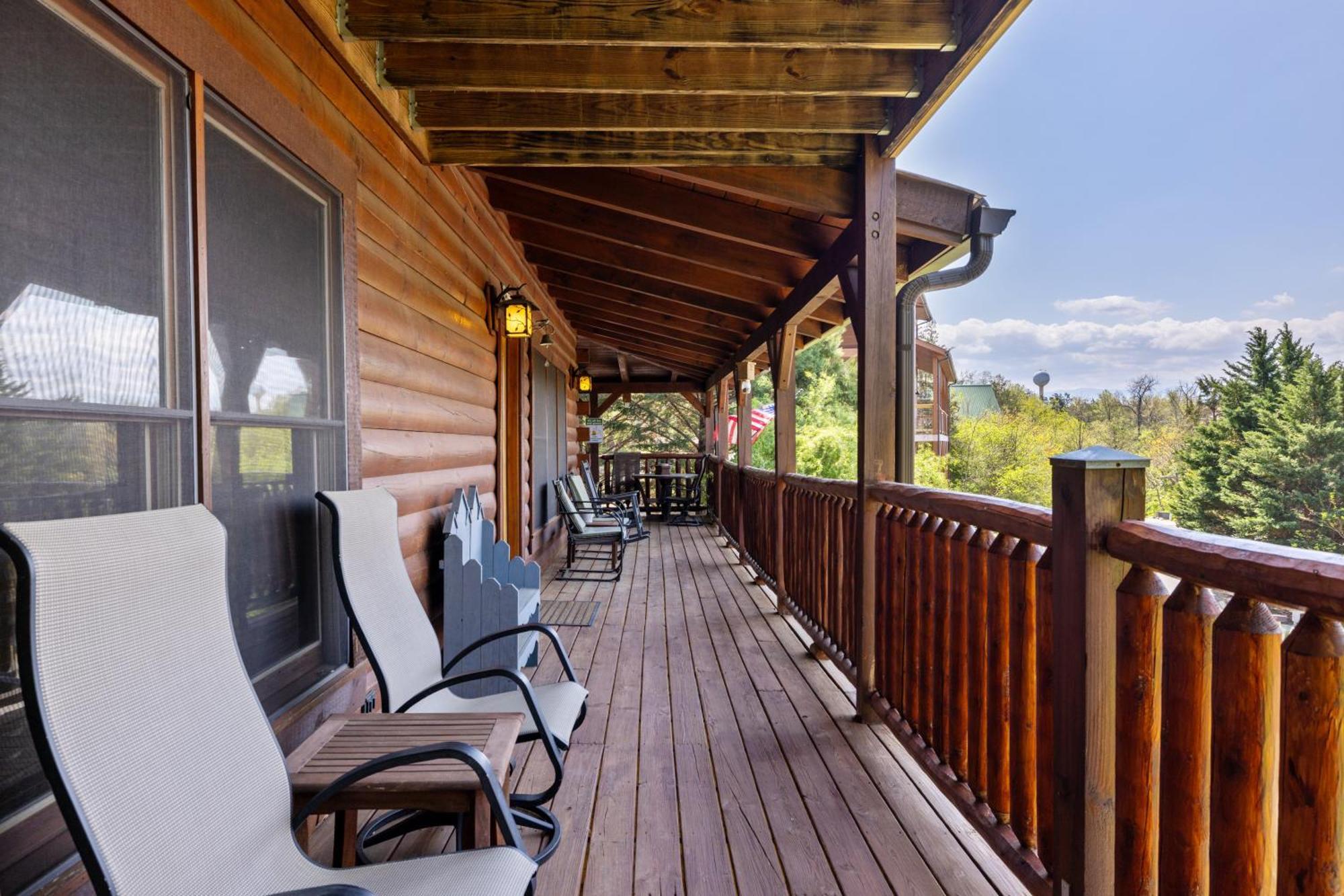 Holiday home Experience Comfort And Tranquility At Mooseberry Just Minutes From Attractions Pigeon Forge