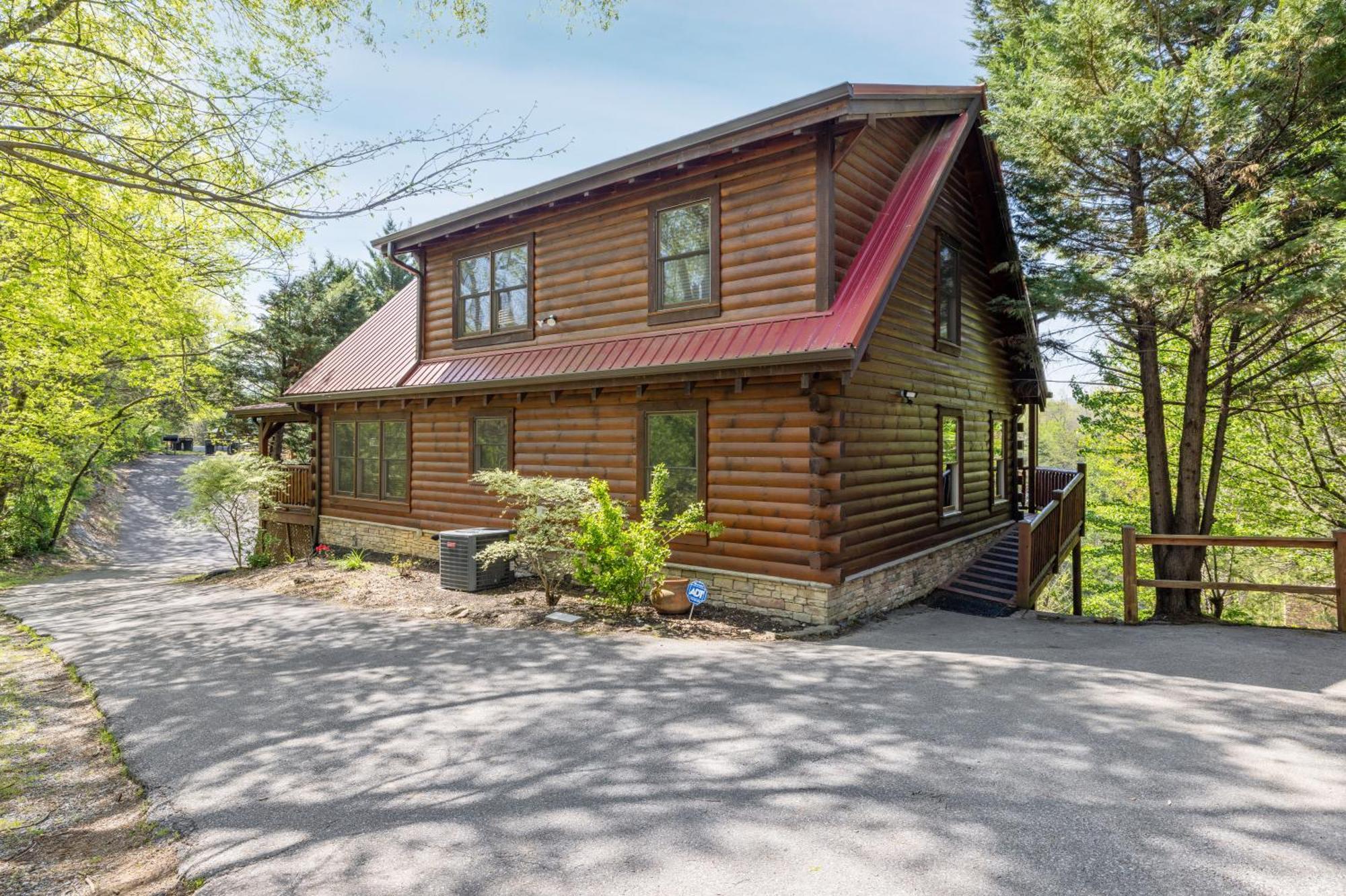 Experience Comfort And Tranquility At Mooseberry Just Minutes From Attractions Holiday home