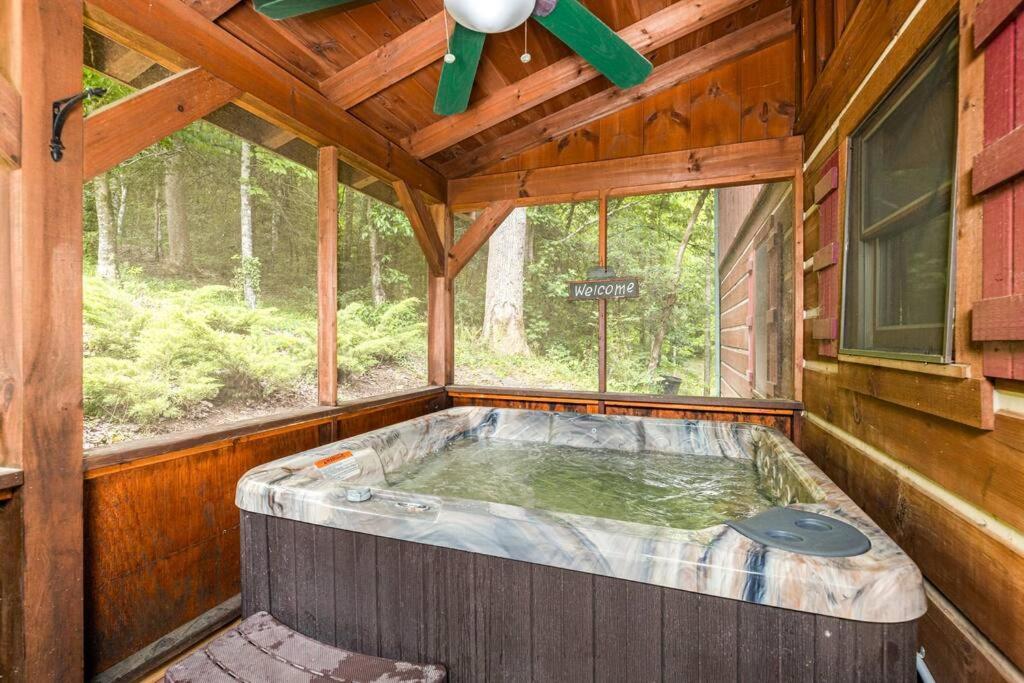 Holiday home Pigeonforge Game Roomdog Friendlyhot Tub *