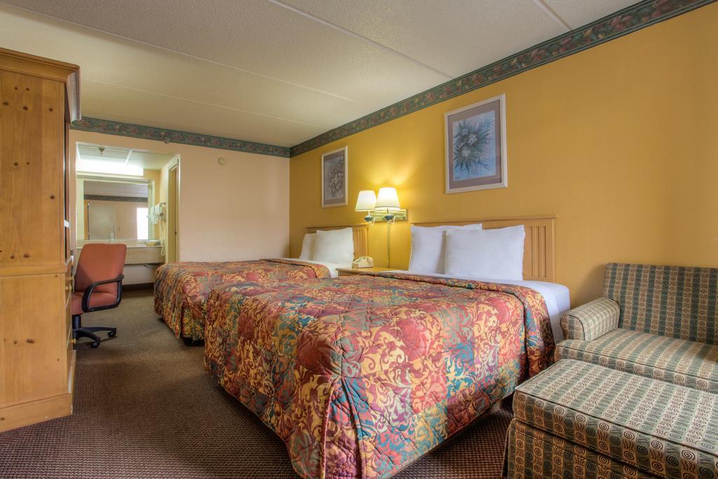 Hotel Royal *