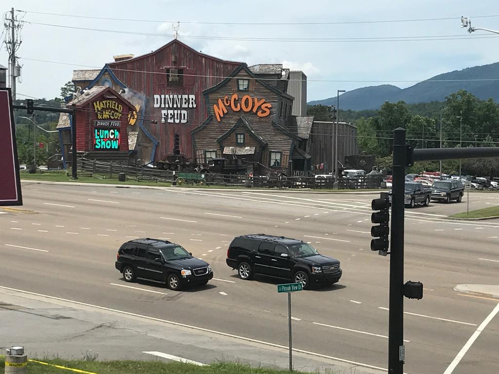 Smoky View 2* Pigeon Forge
