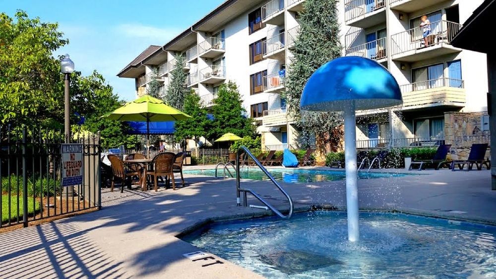 Western Plaza