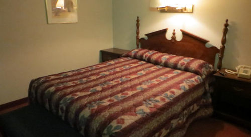 Hotel Riverside Motor - Pigeon Forge