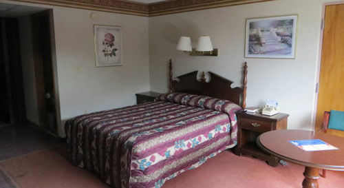 Riverside Motor - Hotel