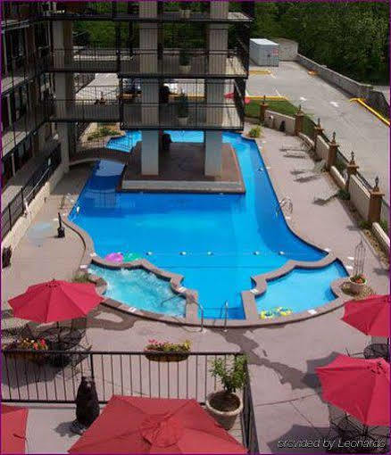 Americana A Travelodge By Wyndham Motel 2*