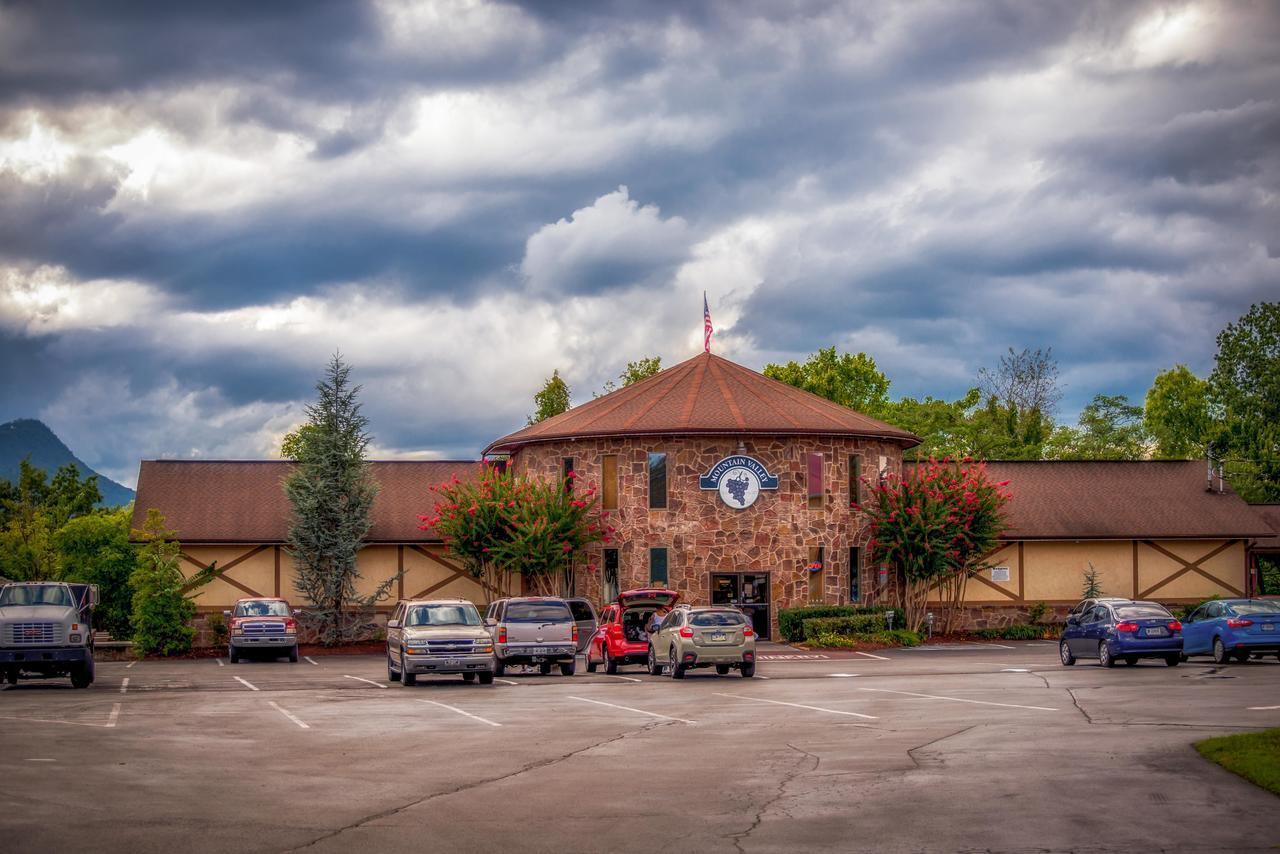 Sandy's Sanctuary Apartment Pigeon Forge