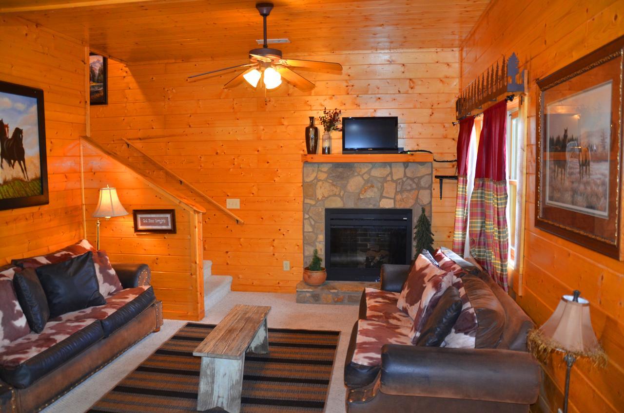 Holiday home Cowboy Up Pigeon Forge