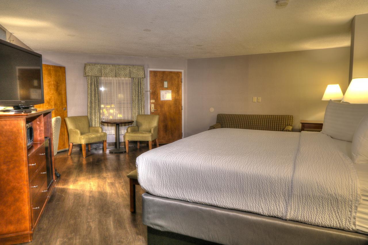 Hotel The Ramsey And Convention Center 4*
