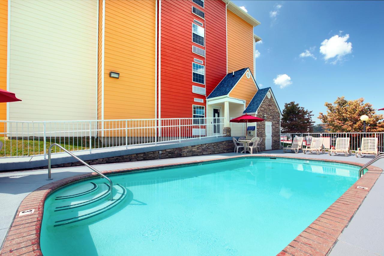 Hotel Microtel & By Wyndham 3*