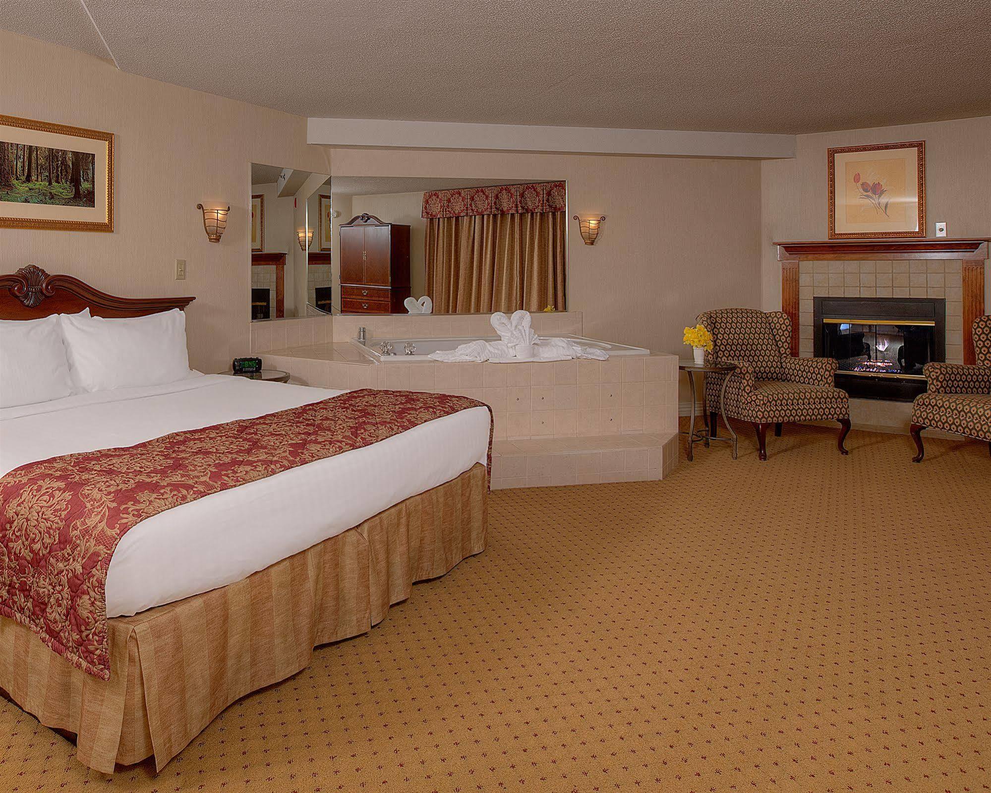 Hotel Music Road 3*