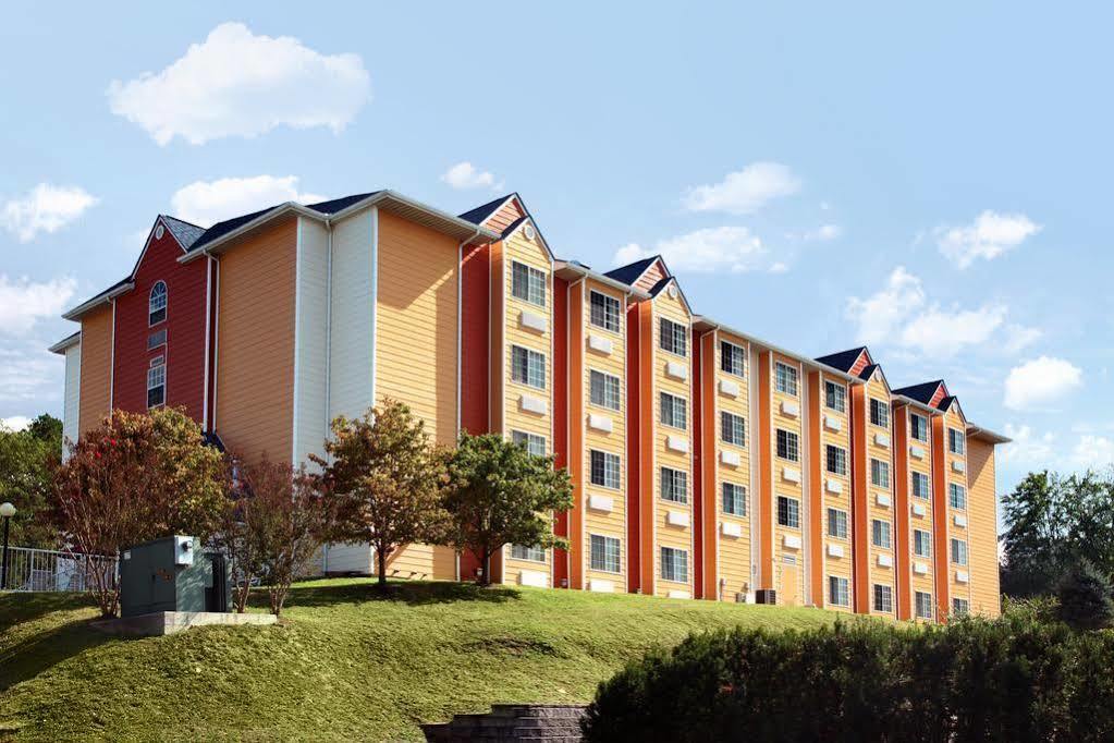 Microtel & By Wyndham Hotel Pigeon Forge