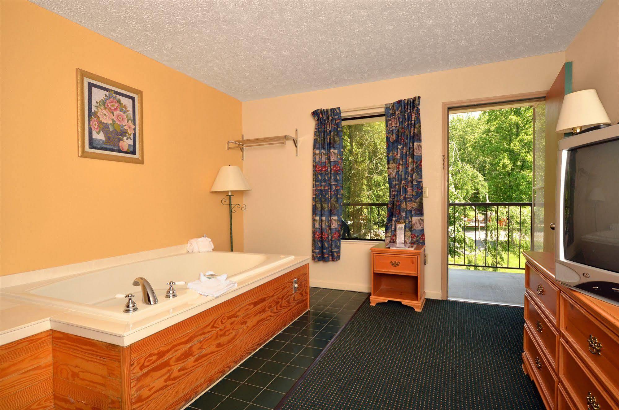 Creekstone Hotel Pigeon Forge