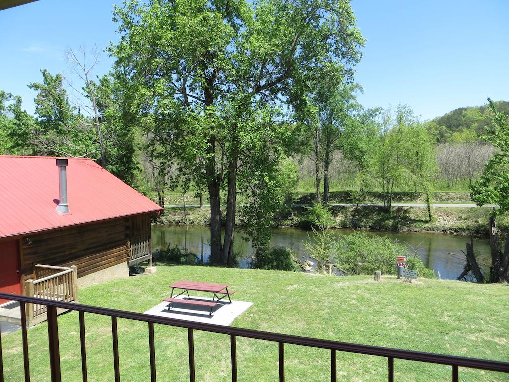 Motel River Place Pigeon Forge