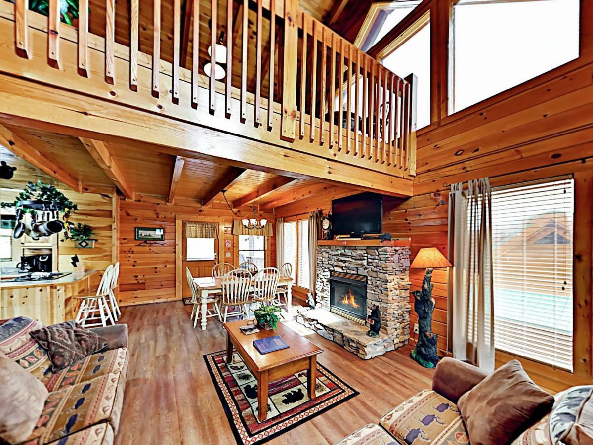 Eastern Sky Mountain Retreat Pigeon Forge