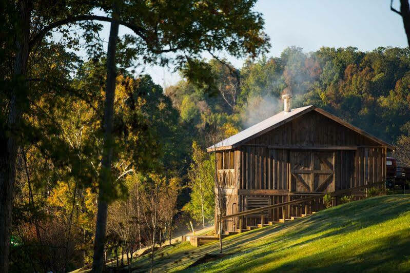 Resort Dollywood's Dreammore And 4*