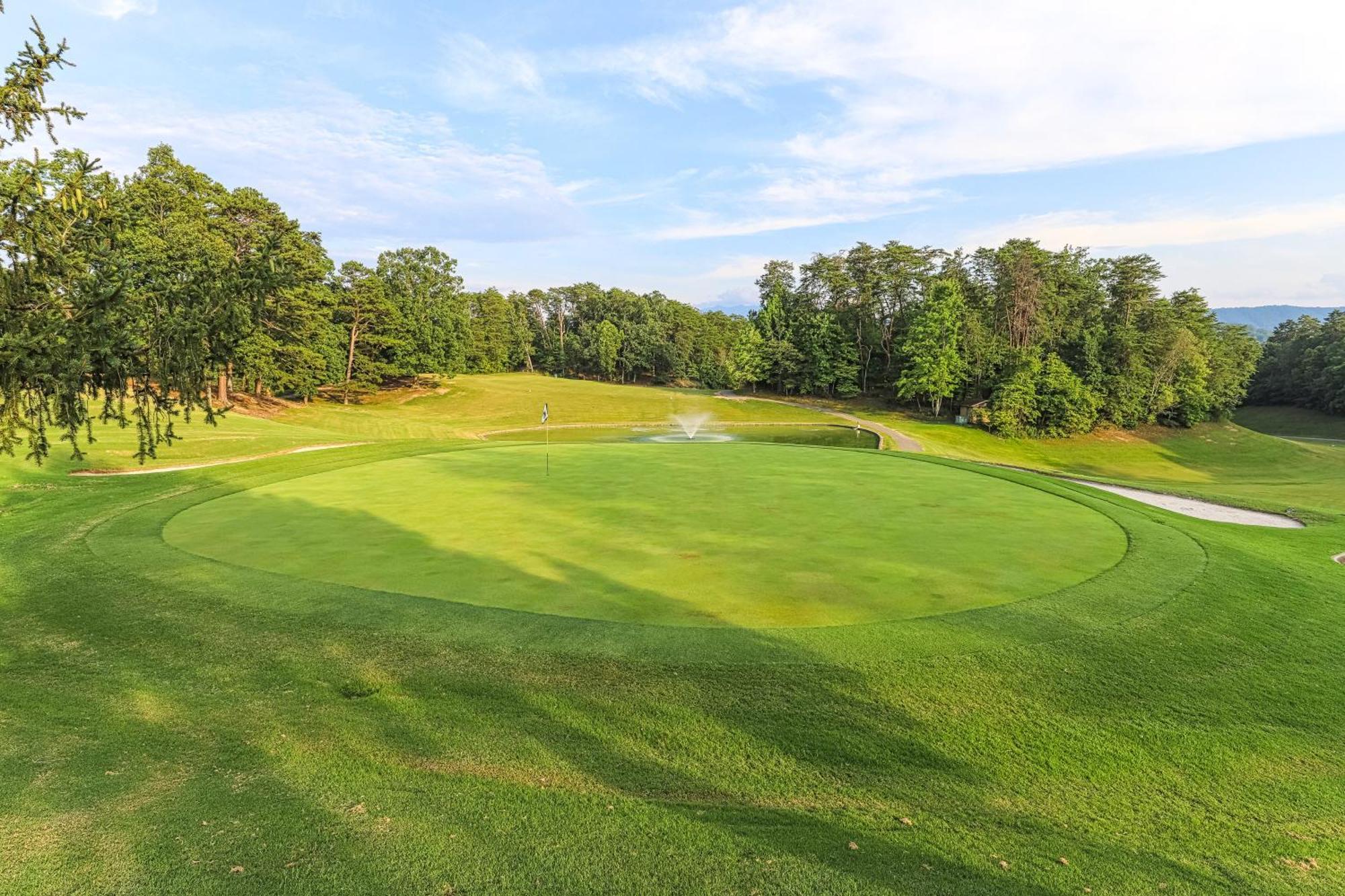 Golf View Apartment
