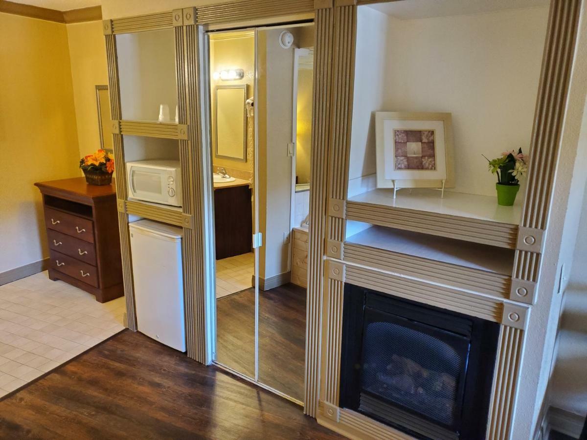 Colonial House Motel Pigeon Forge