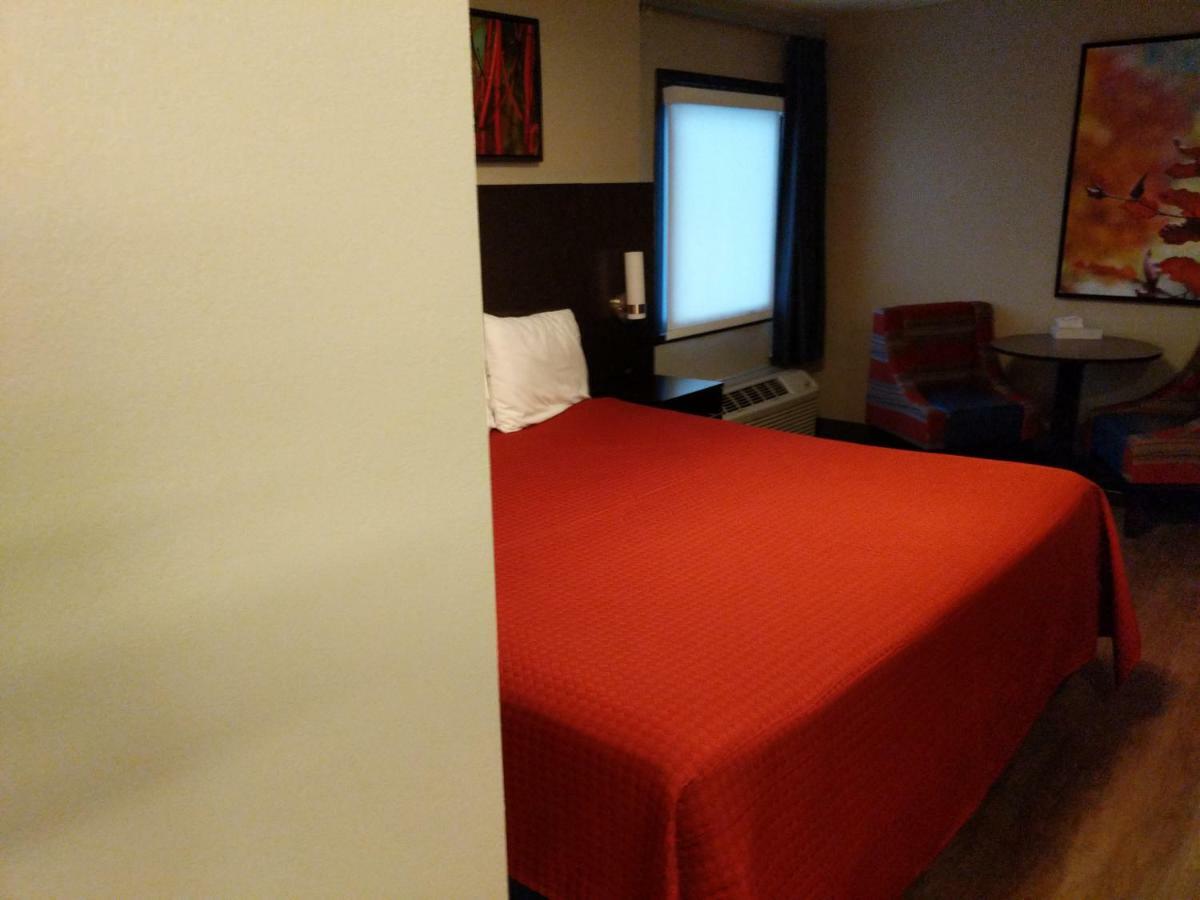 Hotel Riverside Tower Pigeon Forge