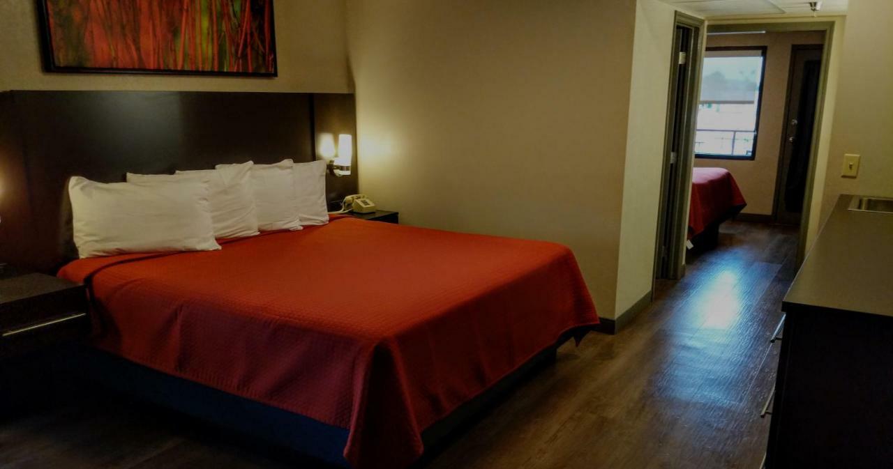Riverside Tower 4* Pigeon Forge