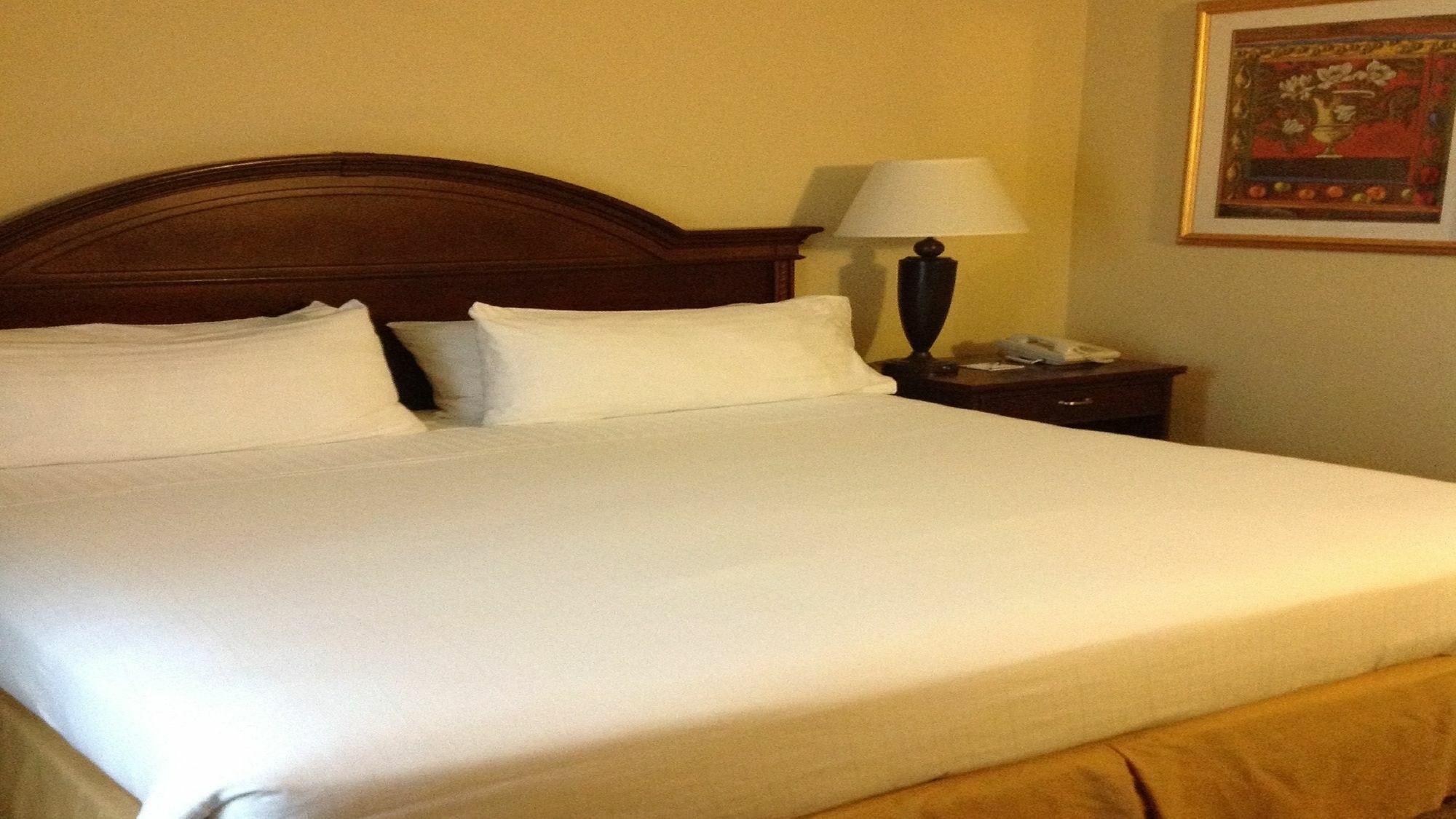 Express & By Ihg