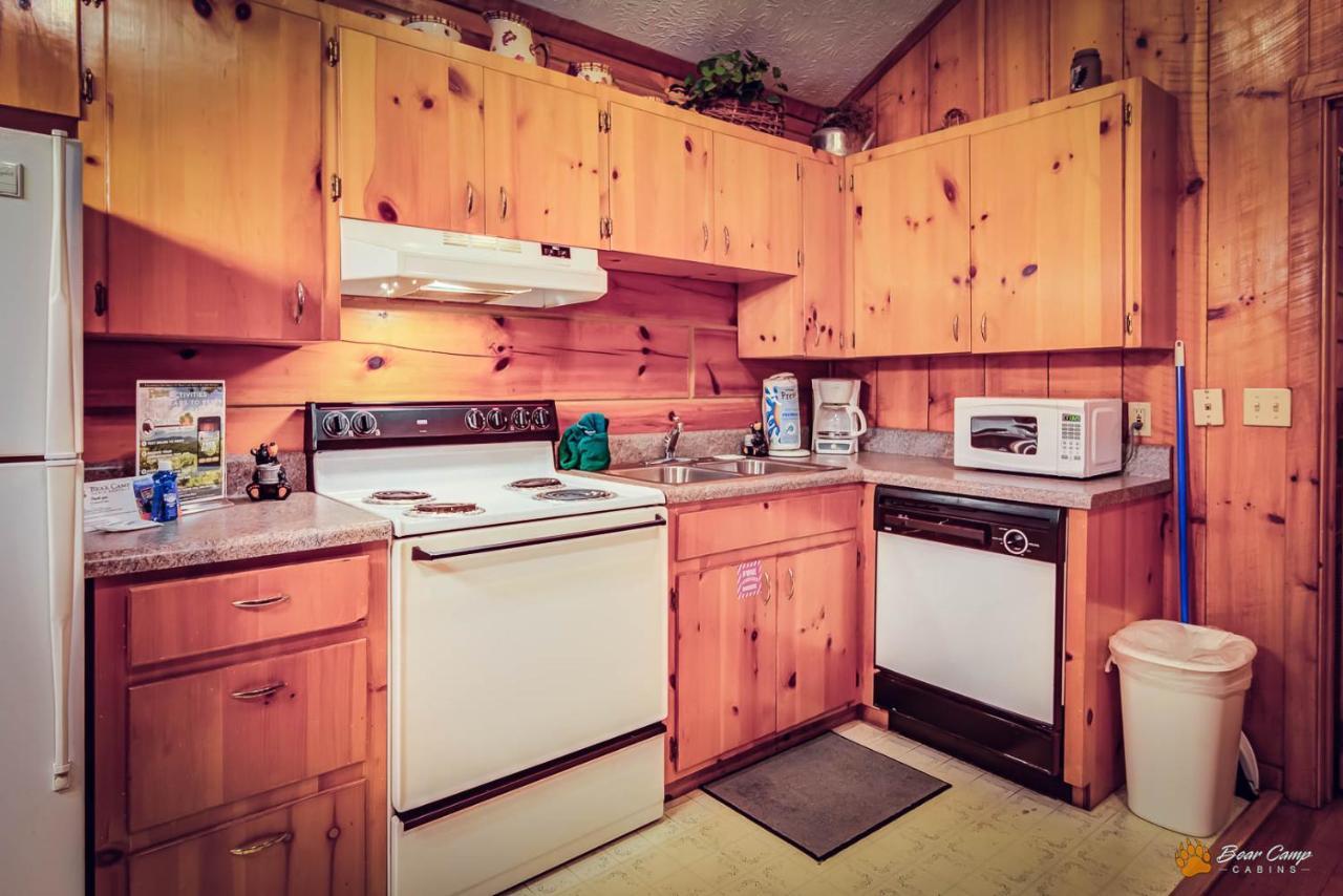 Holiday home Time To Cuddle, Wifi, Near Pigeon Forge, 1089 Free Tickets Each Paid Day, Dollywood And Pigeon Forge