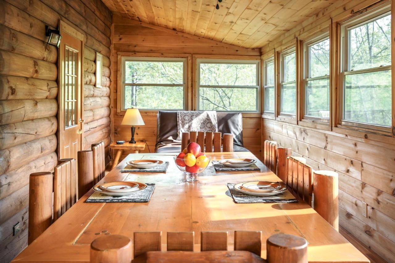 Glori's Retreat, Game Room, 1089 Of Free Attraction Tickets For Each Paid Day, Dollywood And *