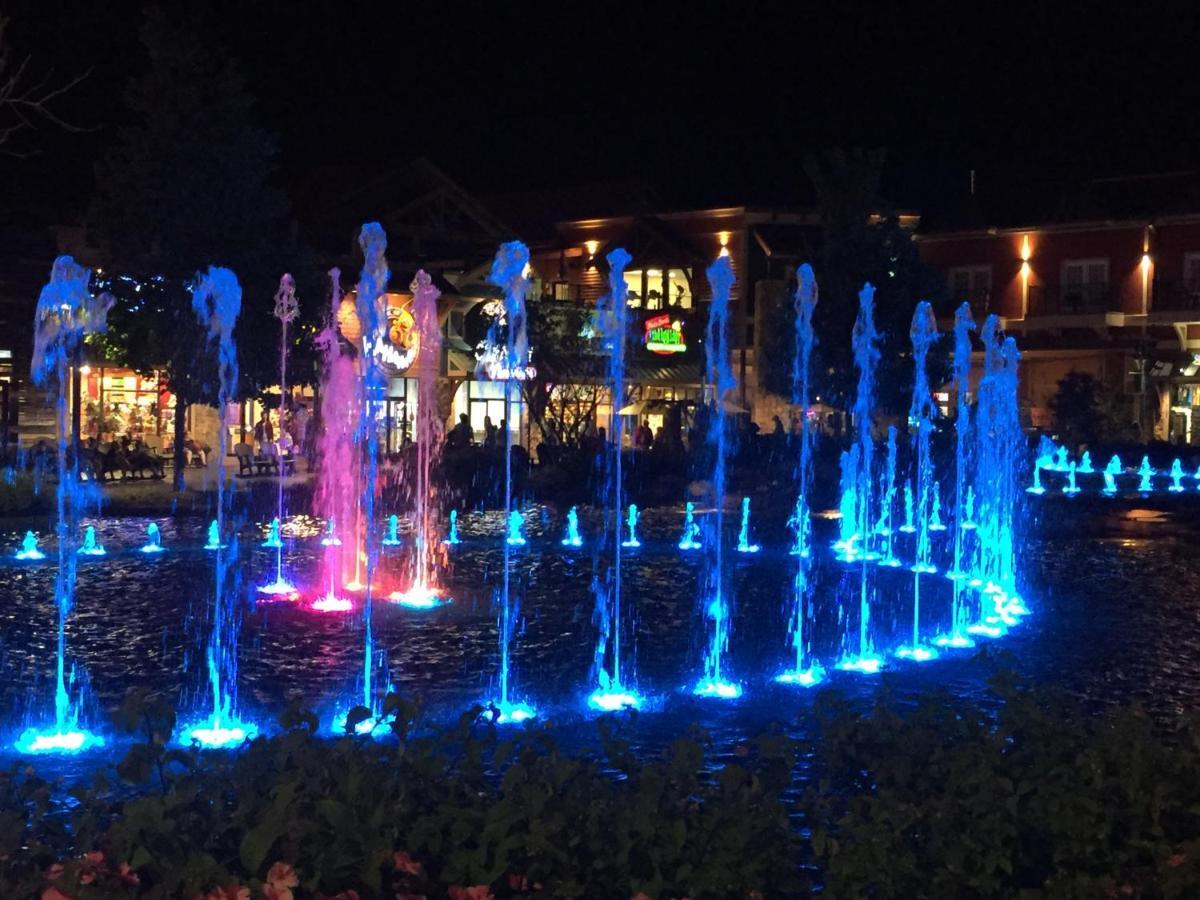 Time To Cuddle, Wifi, Near Pigeon Forge, 1089 Free Tickets Each Paid Day, Dollywood And Pigeon Forge
