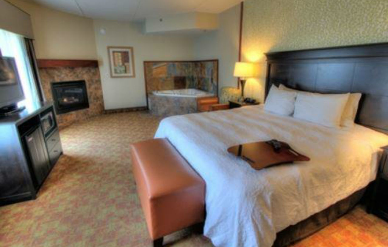 Hampton 3*