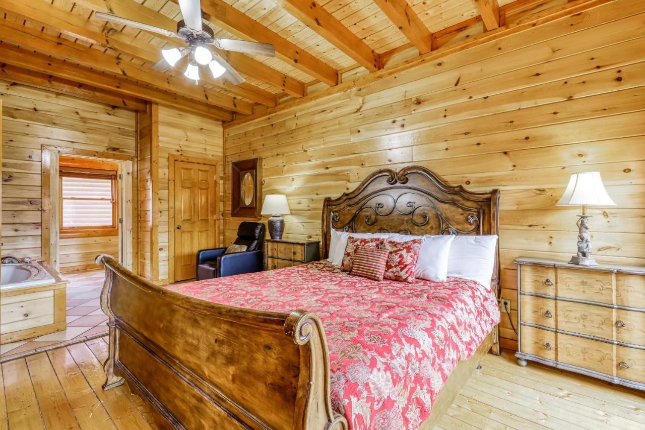 Holiday home Bit O'honey Pigeon Forge