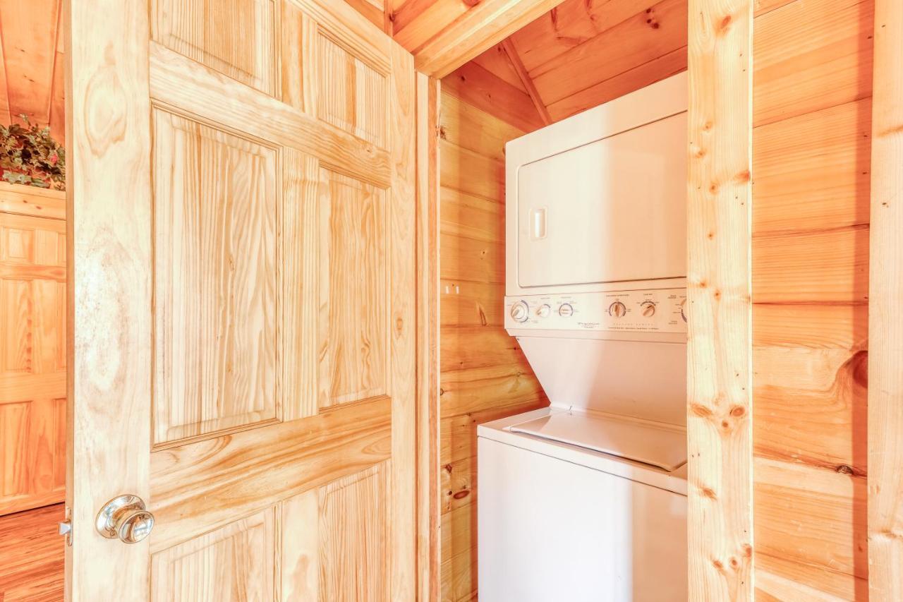 Harrisons Hideout Holiday home Pigeon Forge