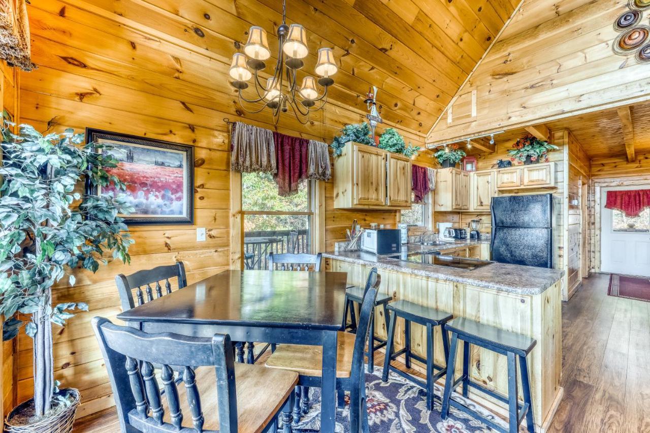 Harrisons Hideout Holiday home Pigeon Forge