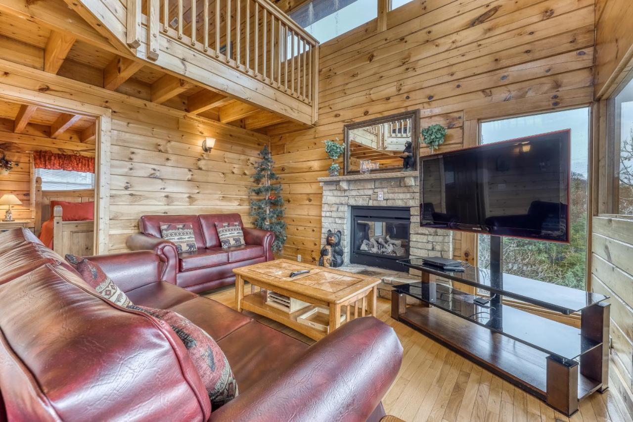 Amidst The Beauty Holiday home Pigeon Forge