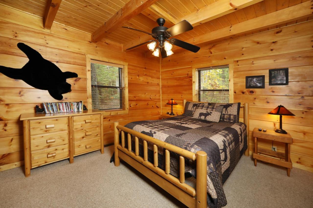 Black Bear Hibernation #2825 Holiday home Pigeon Forge