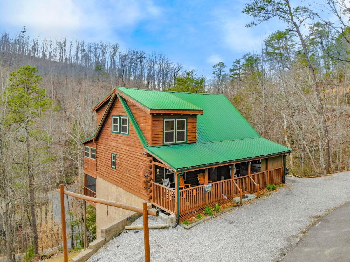Glori's Retreat, Game Room, 1089 Of Free Attraction Tickets For Each Paid Day, Dollywood And *