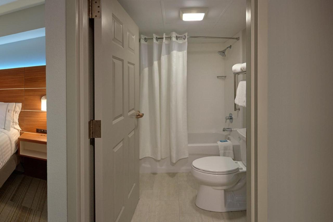 Express - Sevierville By Ihg Hotel 2*